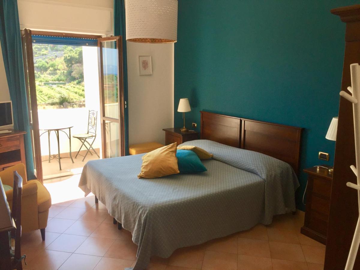 Pineta Mare Apartment Tropea Ngoại thất bức ảnh